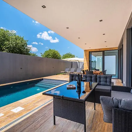 Big Blue Villa *